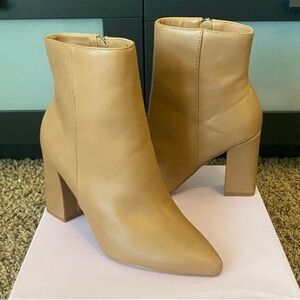 Madden Girl Women's Flexx Boot